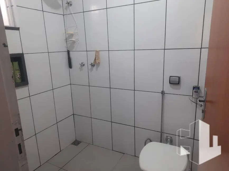 Foto 9 de Casa com 3 quartos à venda, 920m2 em Jau - SP