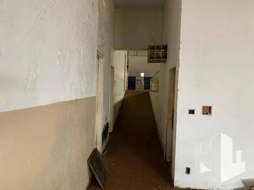 Foto 6 de Armazém / Galpão à venda, 968m2 em Vila Nova, Jau - SP