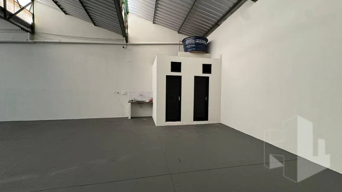Foto 3 de Armazém / Galpão à venda, 250m2 em Jardim Vila Maria, Jau - SP