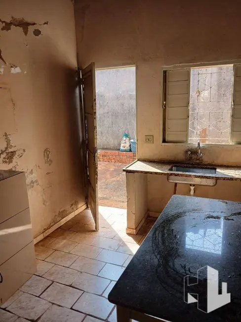 Foto 3 de Casa com 2 quartos à venda, 140m2 em Jardim Padre Augusto Sani, Jau - SP