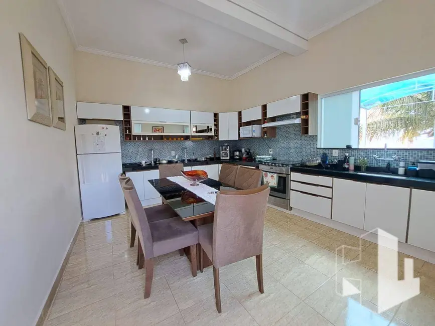 Chácara com 2 quartos à venda, 1200m2 em Jardim Padre Augusto Sani, Jau - SP - imagem 7 Foto 7 de Chácara com 2 quartos à venda, 1200m2 em Jardim Padre Augusto Sani, Jau - SP