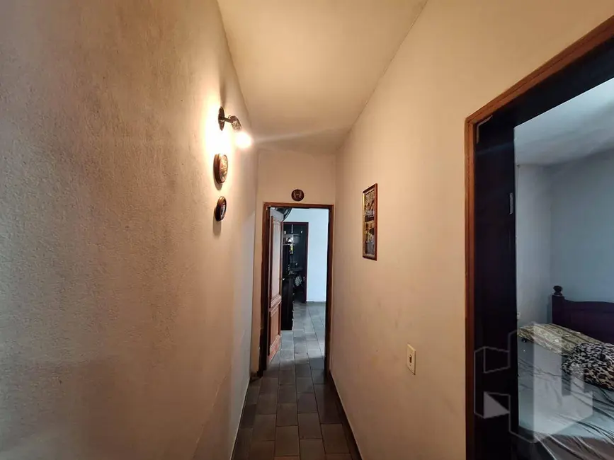 Casa com 2 quartos à venda, 175m2 em Jardim Maria Luiza IV, Jau - SP - imagem 3 Foto 3 de Casa com 2 quartos à venda, 175m2 em Jardim Maria Luiza IV, Jau - SP