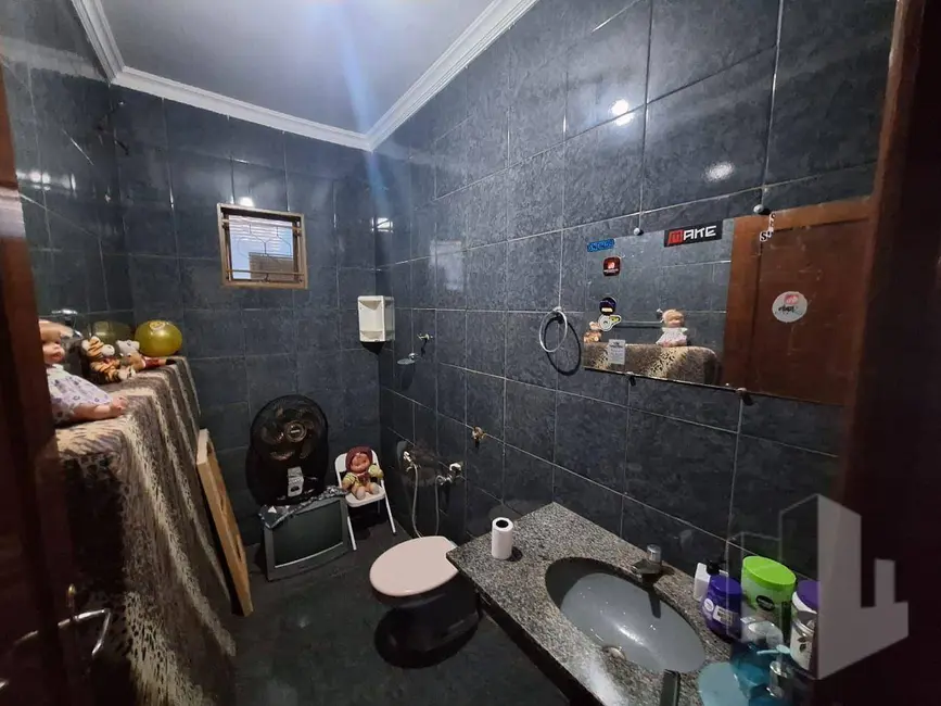 Casa com 2 quartos à venda, 175m2 em Jardim Maria Luiza IV, Jau - SP - imagem 6 Foto 6 de Casa com 2 quartos à venda, 175m2 em Jardim Maria Luiza IV, Jau - SP