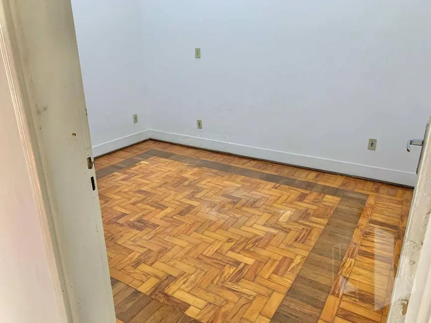 Foto 6 de Casa com 3 quartos para alugar, 250m2 em Centro, Jau - SP