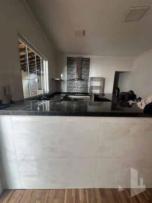 Foto 6 de Casa com 2 quartos à venda, 200m2 em Jardim Cila de Lúcio Bauab, Jau - SP