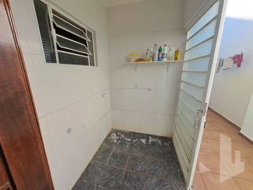 Foto 8 de Casa com 2 quartos à venda, 175m2 em Jardim Nova Jaú, Jau - SP