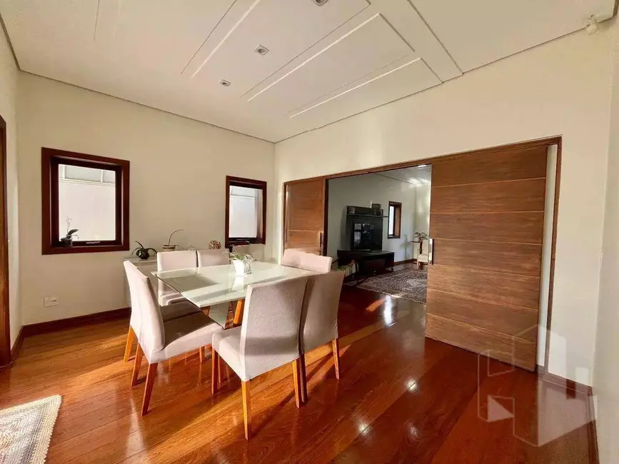 Foto 3 de Casa com 4 quartos à venda, 495m2 em Jardim Alvorada, Jau - SP