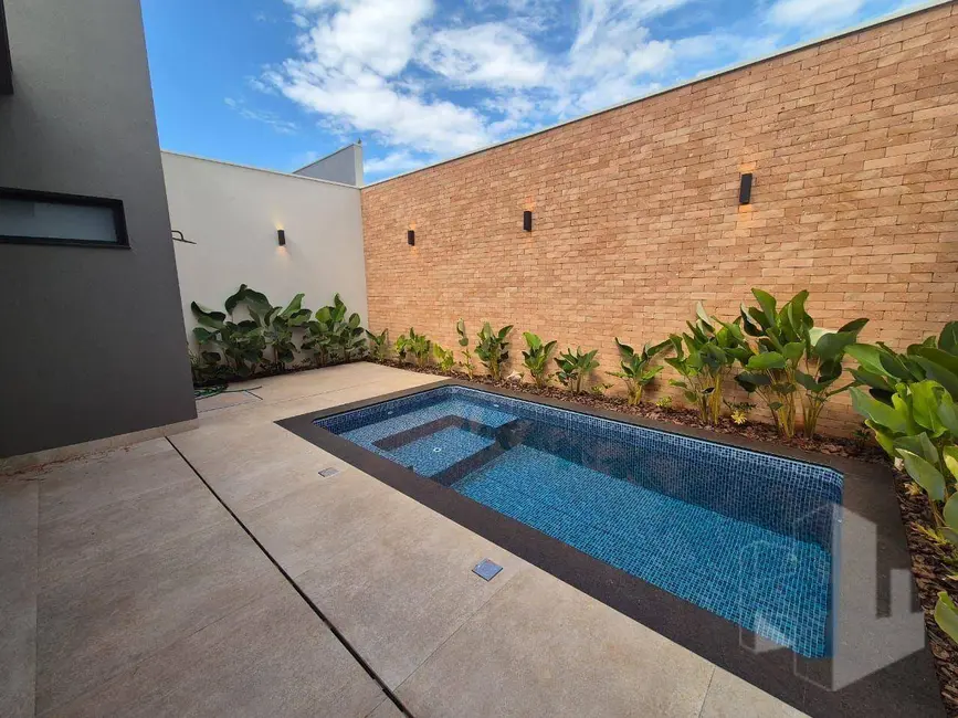 Foto 8 de Casa com 3 quartos à venda, 265m2 em Distrito Industrial, Jau - SP