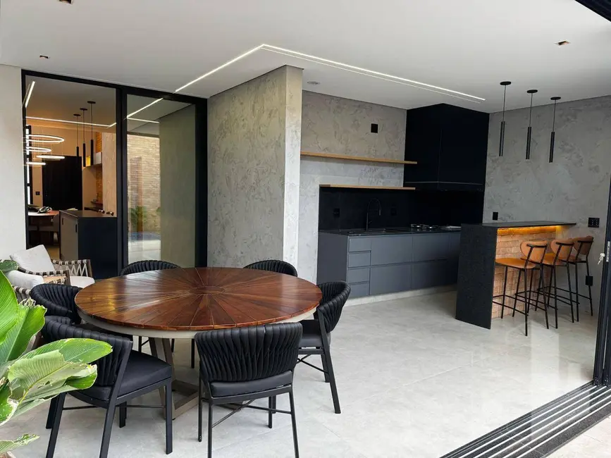 Foto 6 de Casa com 3 quartos à venda, 265m2 em Distrito Industrial, Jau - SP