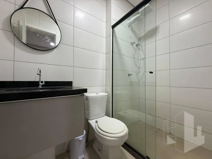 Foto 3 de Apartamento com 1 quarto para alugar, 33m2 em Chácara Peccioli, Jau - SP