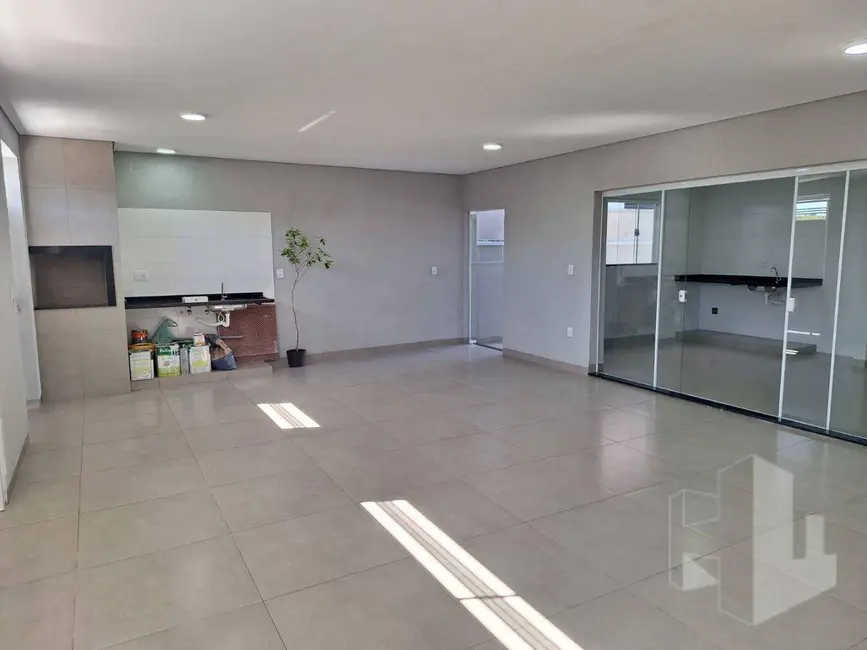 Foto 2 de Casa de Condomínio com 3 quartos à venda, 153m2 em Distrito Industrial, Jau - SP