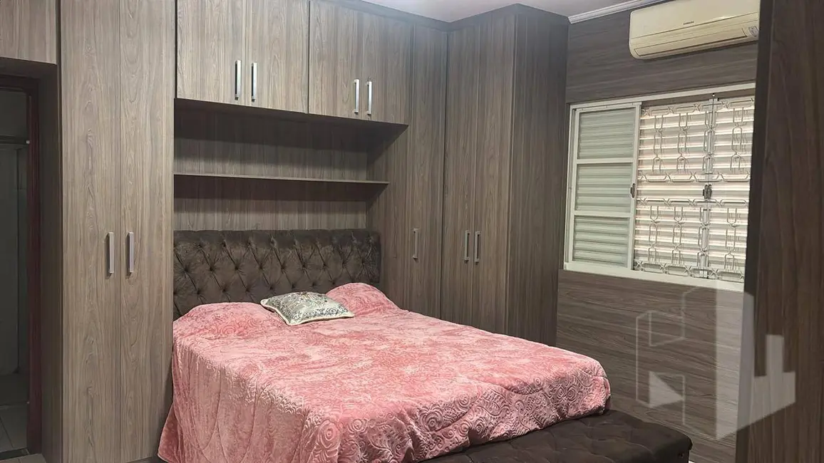 Foto 6 de Casa com 2 quartos à venda, 175m2 em Jardim Dona Emília, Jau - SP