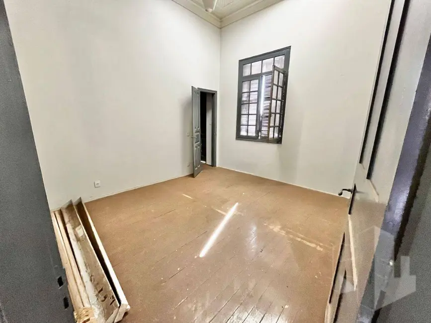 Foto 6 de Casa para alugar, 200m2 em Centro, Jau - SP