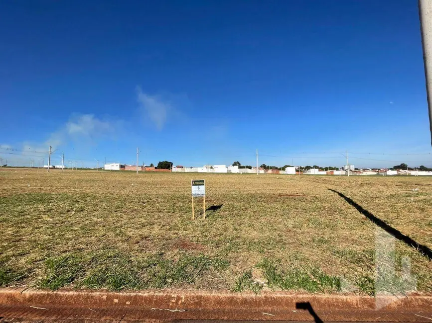 Foto 1 de Terreno / Lote à venda, 250m2 em Jardim América, Jau - SP