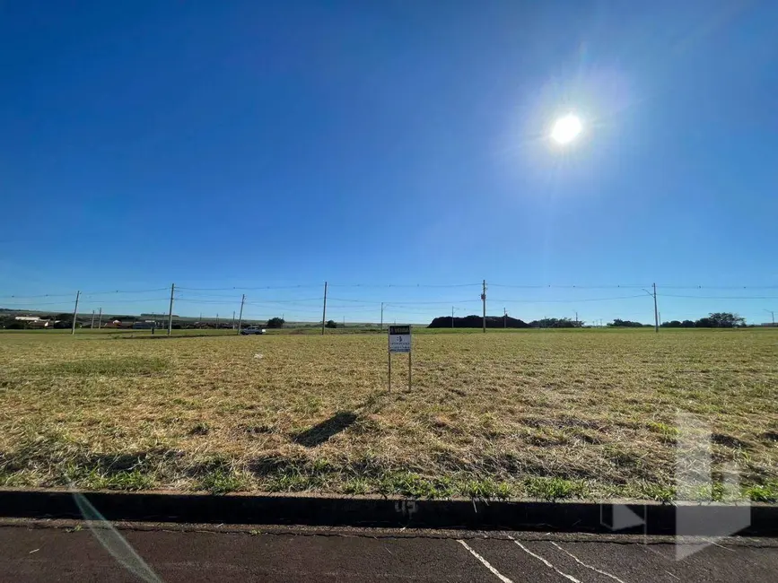 Foto 1 de Terreno / Lote à venda, 250m2 em Jardim América, Jau - SP