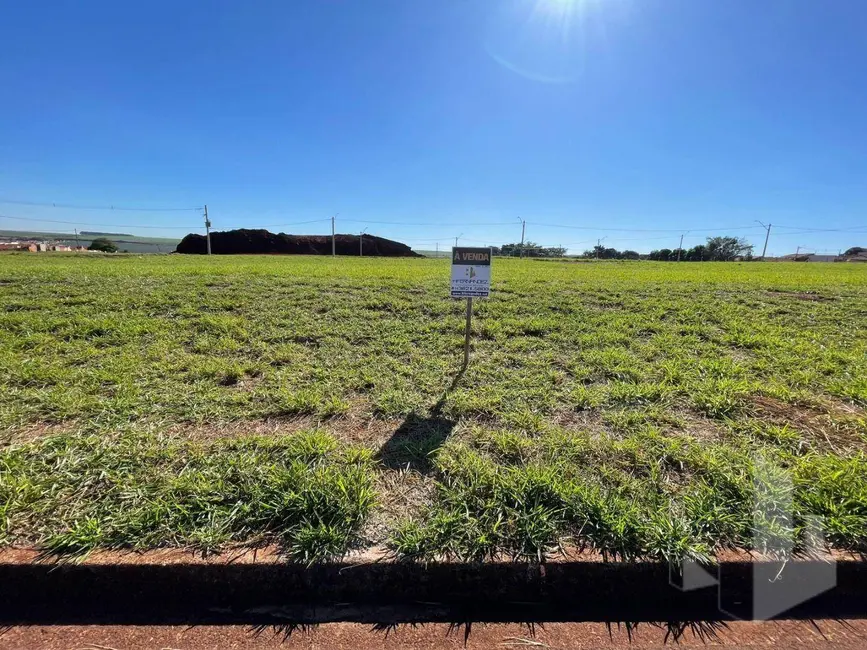 Foto 1 de Terreno / Lote à venda, 250m2 em Jardim América, Jau - SP