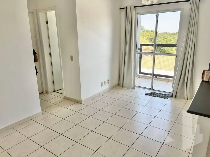 Foto 1 de Apartamento com 2 quartos para alugar, 51m2 em Conjunto Habitacional dos Comerciários I, Jau - SP