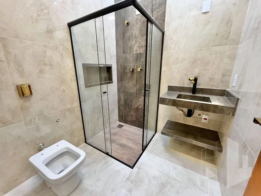 Foto 9 de Casa com 3 quartos à venda, 250m2 em Jau - SP