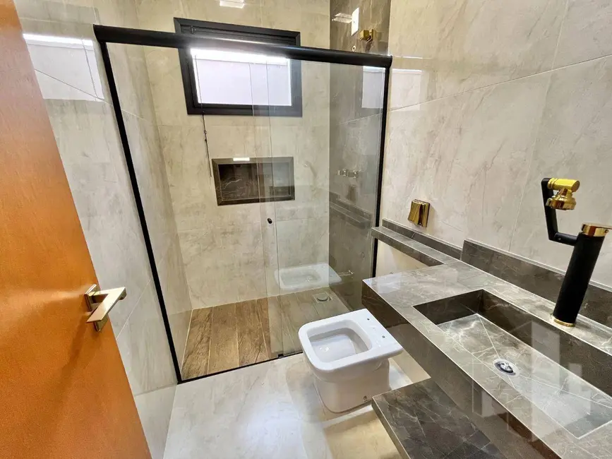 Foto 6 de Casa com 3 quartos à venda, 250m2 em Jau - SP