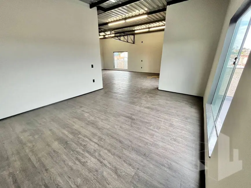 Foto 3 de Sala Comercial para alugar, 130m2 em Chácara Bela Vista, Jau - SP