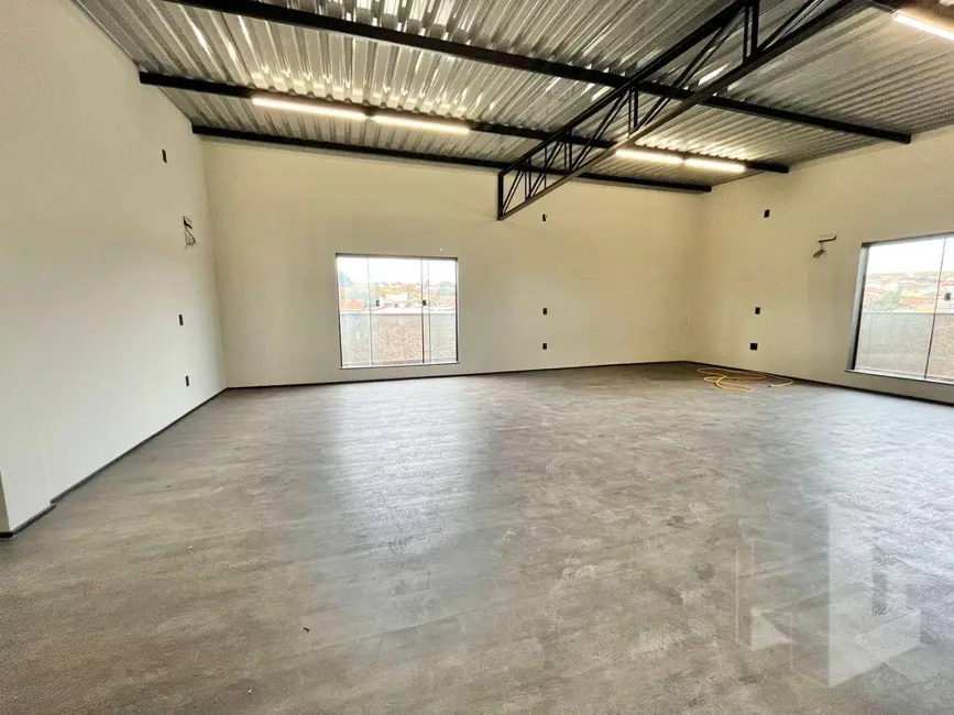 Foto 4 de Sala Comercial para alugar, 130m2 em Chácara Bela Vista, Jau - SP