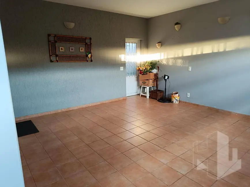 Foto 9 de Casa com 3 quartos à venda, 250m2 em Jardim América, Jau - SP