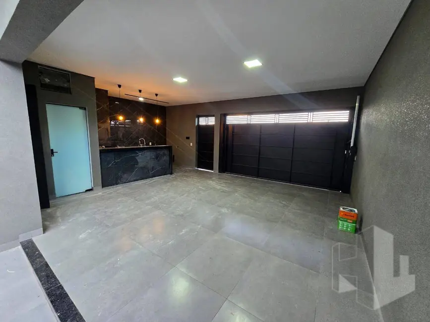 Foto 2 de Casa com 3 quartos à venda, 200m2 em Jardim Novo Horizonte, Jau - SP