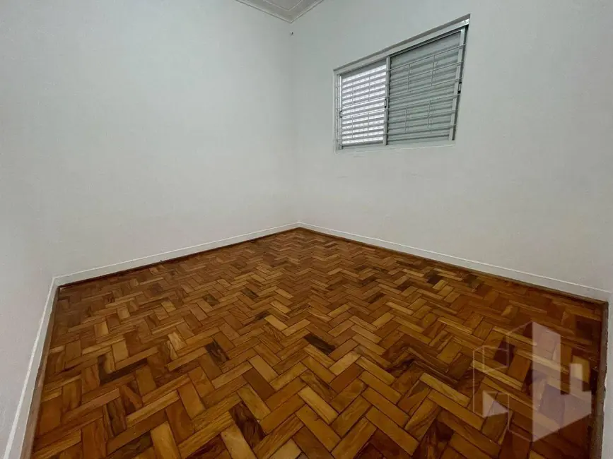Foto 3 de Casa com 3 quartos para alugar, 250m2 em Vila Hilst, Jau - SP