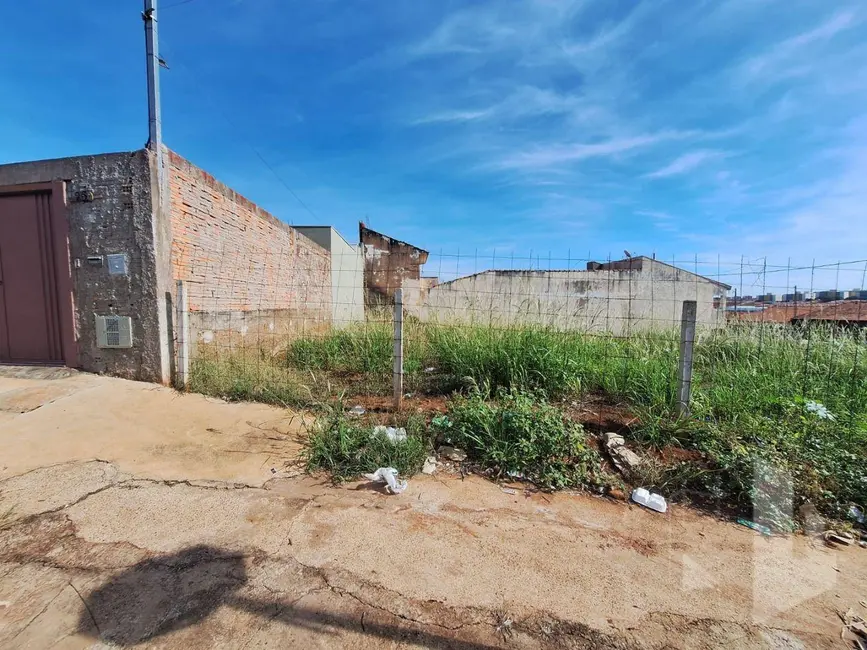 Foto 1 de Terreno / Lote à venda, 130m2 em Jardim Itamarati, Jau - SP