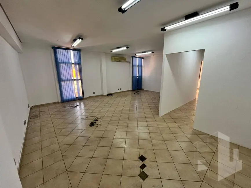 Foto 2 de Sala Comercial para alugar, 80m2 em Centro, Jau - SP