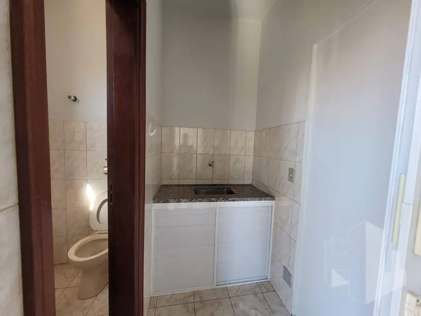 Sala Comercial para alugar, 20m2 em Centro, Jau - SP - imagem 5 Foto 5 de Sala Comercial para alugar, 20m2 em Centro, Jau - SP