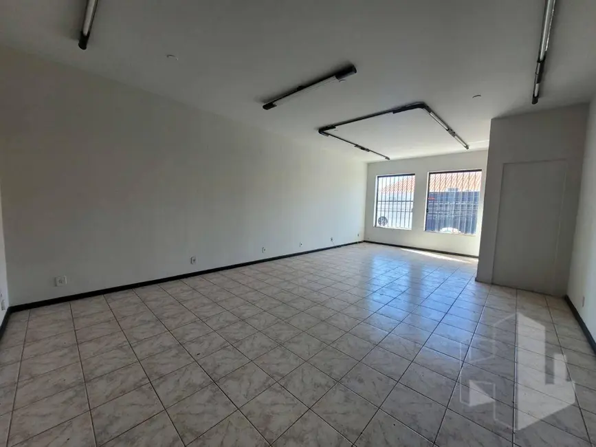 Sala Comercial para alugar, 20m2 em Centro, Jau - SP - imagem 3 Foto 3 de Sala Comercial para alugar, 20m2 em Centro, Jau - SP