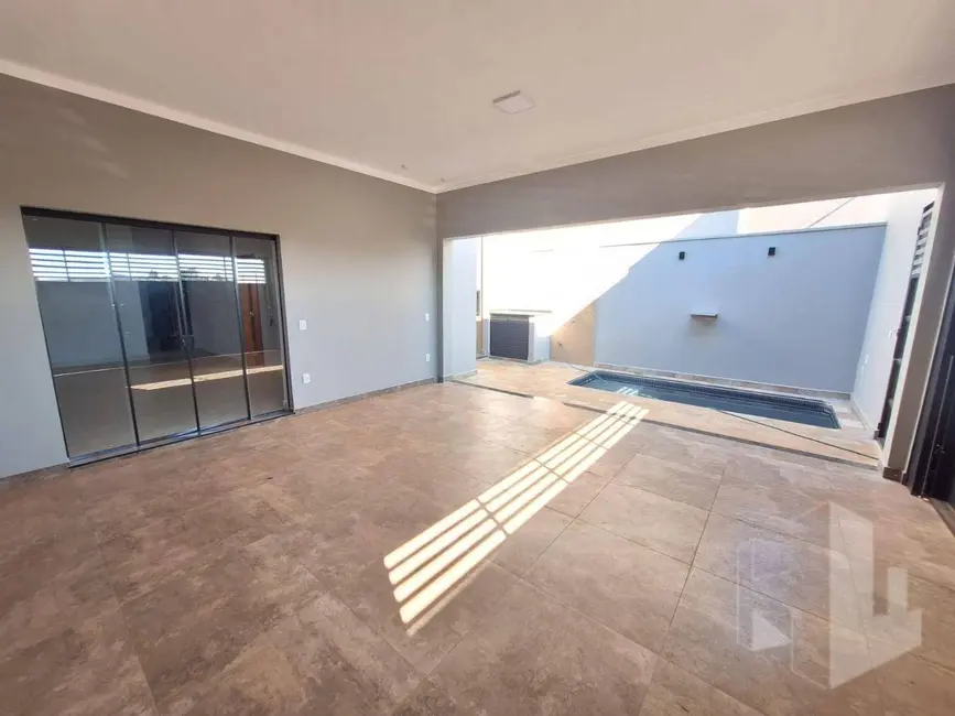 Foto 1 de Casa de Condomínio com 2 quartos à venda, 153m2 em Vila Hilst, Jau - SP