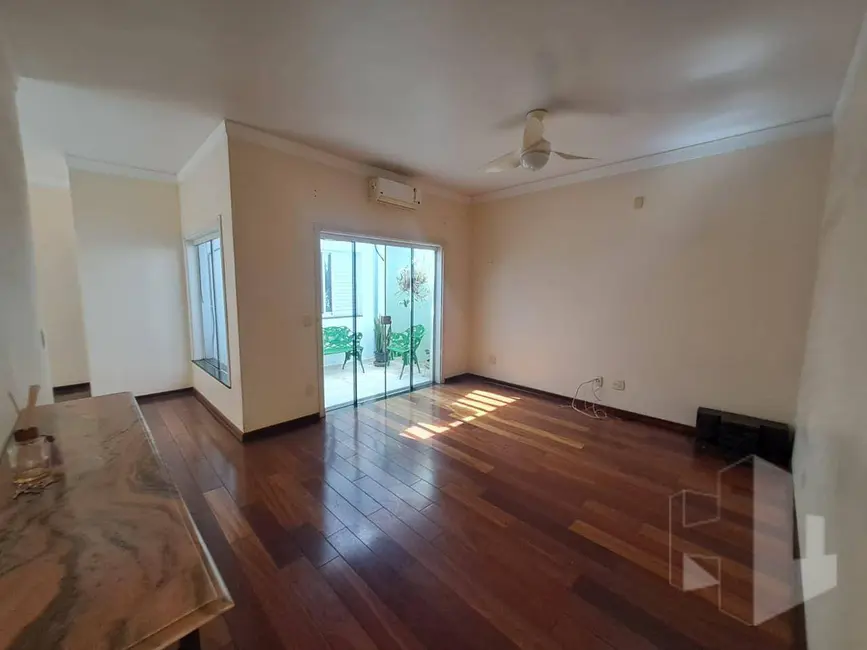 Foto 3 de Casa com 3 quartos à venda, 250m2 em Jardim Alvorada, Jau - SP