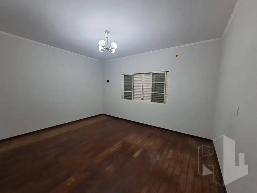 Foto 4 de Casa com 3 quartos à venda, 550m2 em Jardim Maria Luiza I, Jau - SP