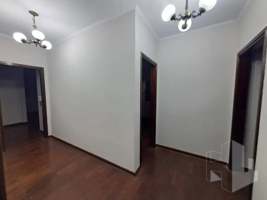 Foto 7 de Casa com 3 quartos à venda, 550m2 em Jardim Maria Luiza I, Jau - SP