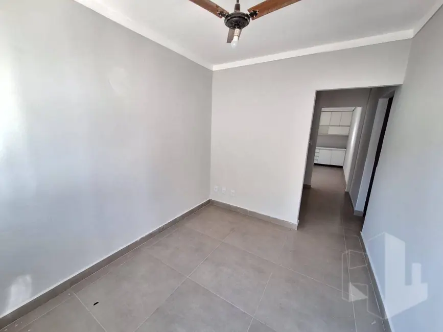 Foto 3 de Casa com 2 quartos à venda, 200m2 em Jardim João Ballan II, Jau - SP