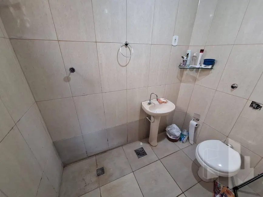 Foto 5 de Casa com 1 quarto à venda, 125m2 em Jardim Santa Helena, Jau - SP