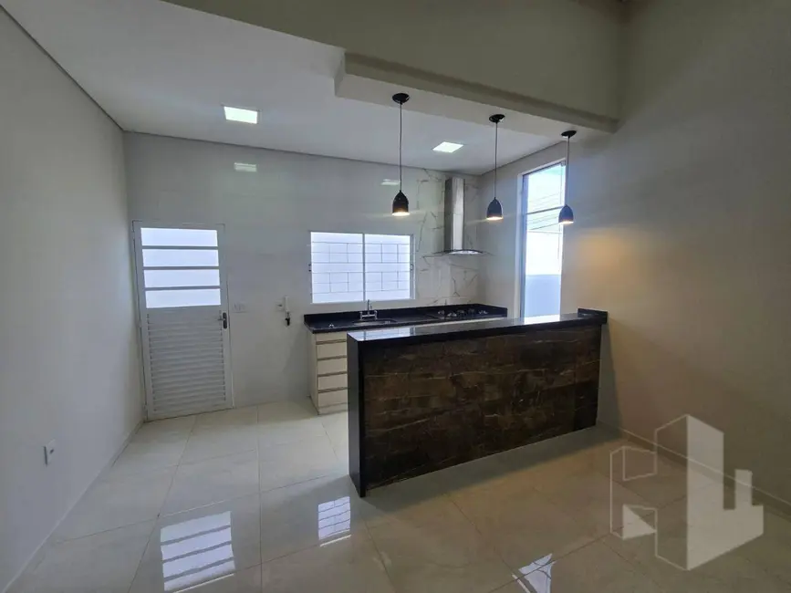 Foto 6 de Casa com 2 quartos à venda, 160m2 em Jardim São Crispim, Jau - SP