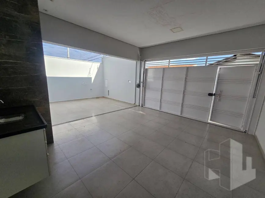 Foto 3 de Casa com 2 quartos à venda, 160m2 em Jardim São Crispim, Jau - SP