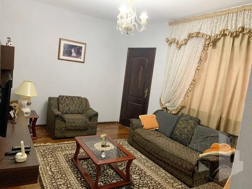 Foto 2 de Casa com 2 quartos à venda, 250m2 em Jardim Sanzovo, Jau - SP