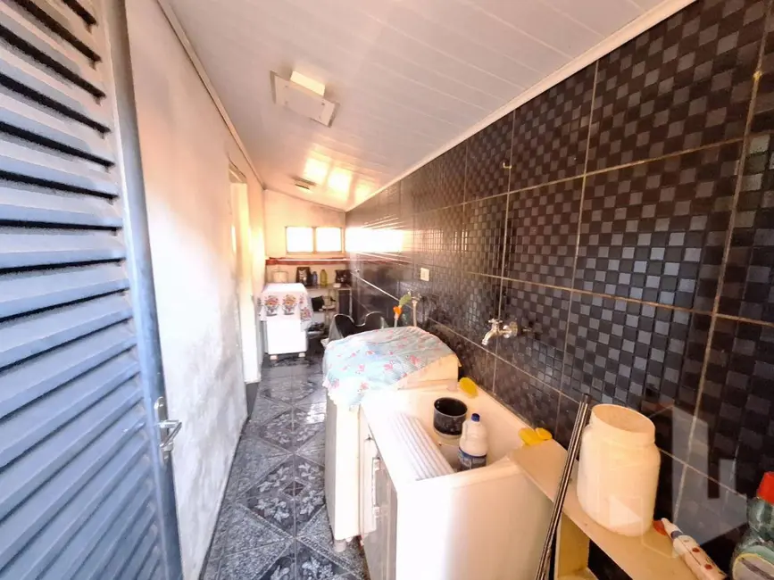 Foto 9 de Casa com 3 quartos à venda, 235m2 em Jardim São José, Jau - SP