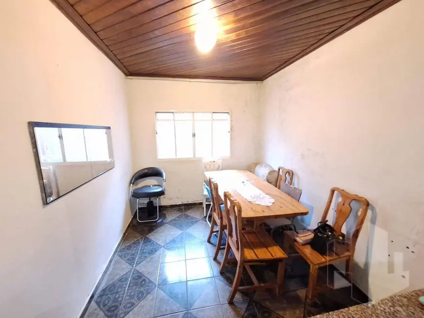 Foto 5 de Casa com 3 quartos à venda, 235m2 em Jardim São José, Jau - SP