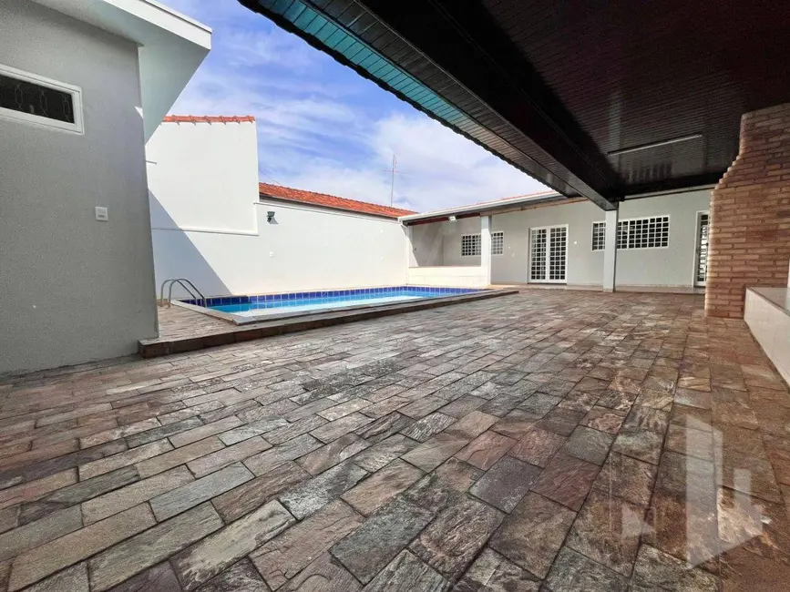 Foto 6 de Casa com 3 quartos à venda, 250m2 em Jardim América, Jau - SP