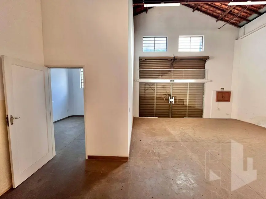 Foto 1 de Armazém / Galpão para alugar, 250m2 em Jardim Olímpia, Jau - SP