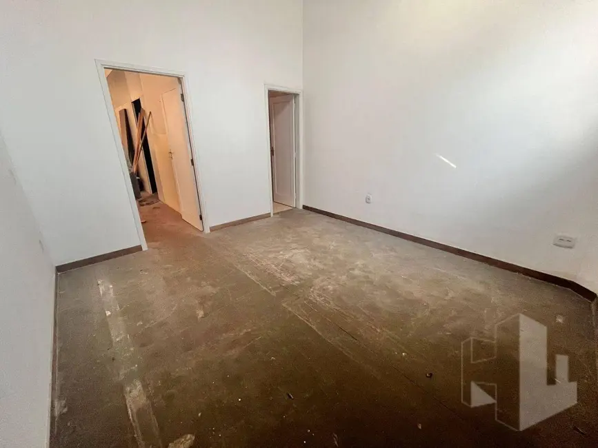 Foto 2 de Armazém / Galpão para alugar, 250m2 em Jardim Olímpia, Jau - SP