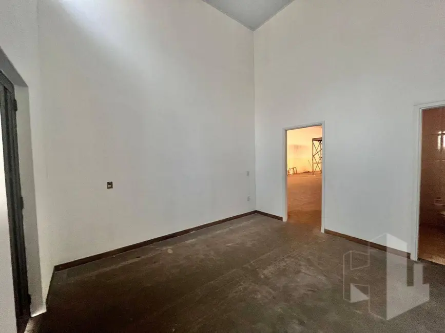 Foto 3 de Armazém / Galpão para alugar, 250m2 em Jardim Olímpia, Jau - SP