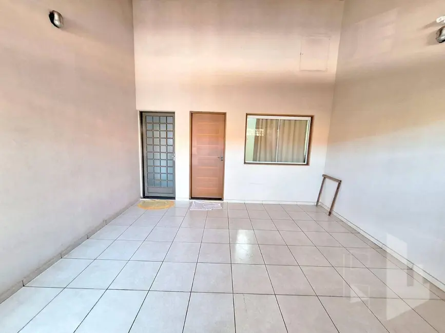 Foto 1 de Casa com 3 quartos à venda, 125m2 em Jardim América, Jau - SP