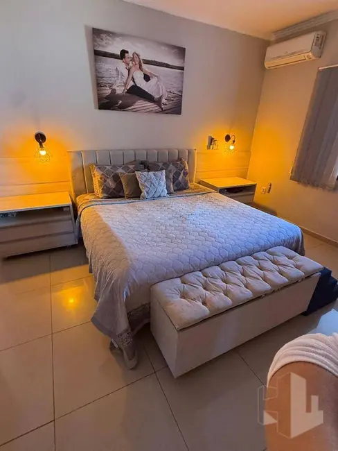 Foto 9 de Casa de Condomínio com 3 quartos à venda, 420m2 em Condomínio Flamboyant, Jau - SP