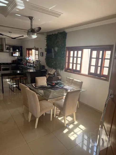 Foto 6 de Casa de Condomínio com 3 quartos à venda, 420m2 em Condomínio Flamboyant, Jau - SP